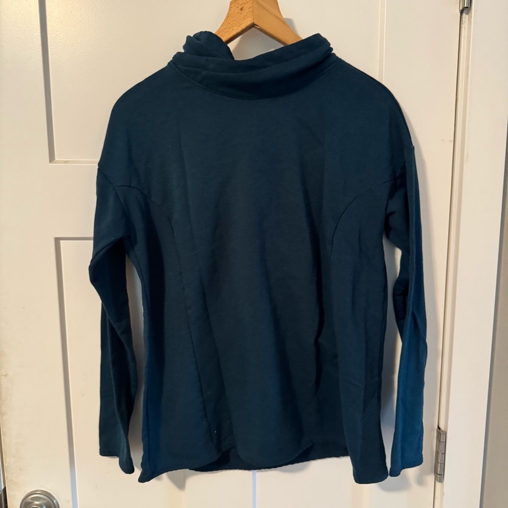 32 Degrees Women's Teal Sweatshirt